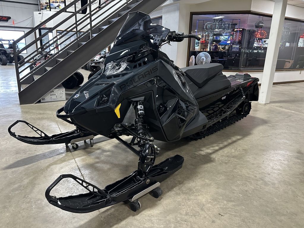 2026 Polaris® 650 INDY XC 137 Gloss Black / Blue Dusk in kieler WI