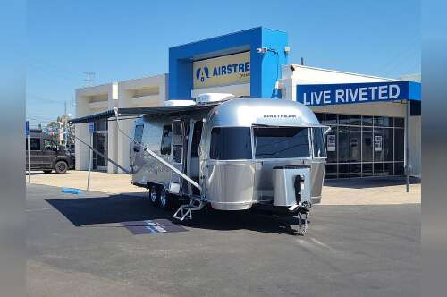 2026 Airstream International 28RB Queen in midway city CA