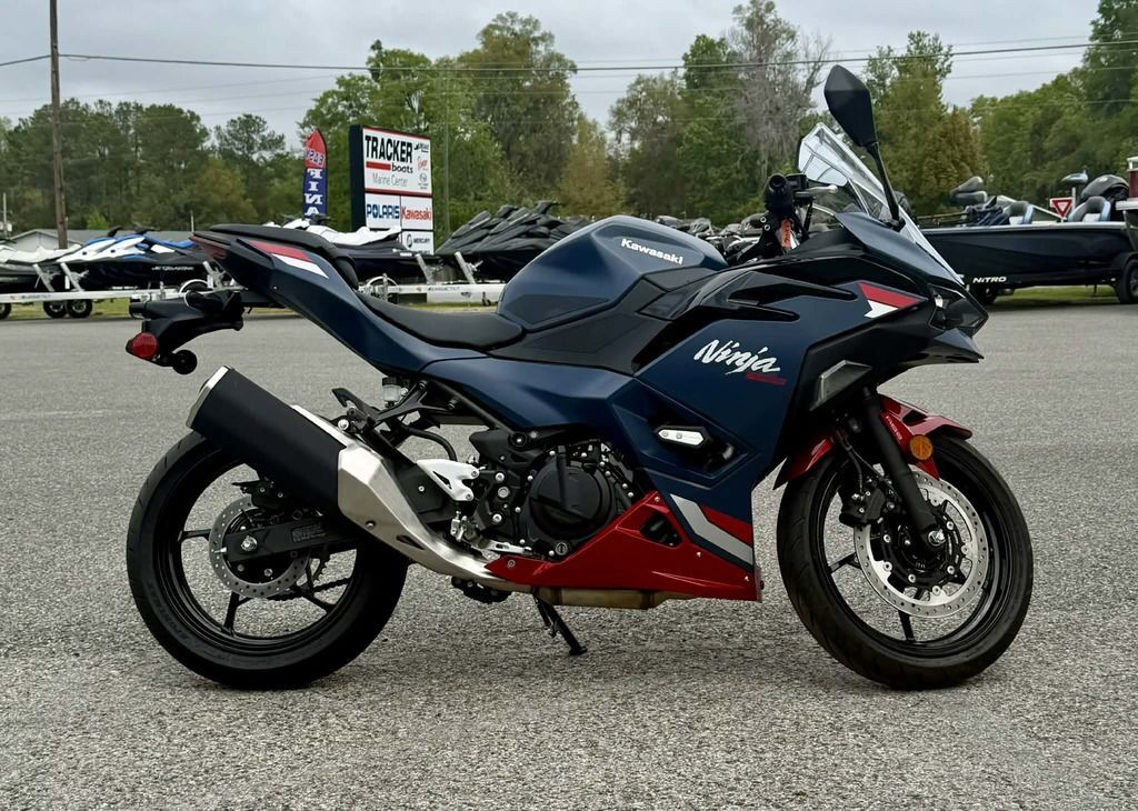 2026 Kawasaki Ninja® 500 SE ABS SE ABS in Alachua, FL
