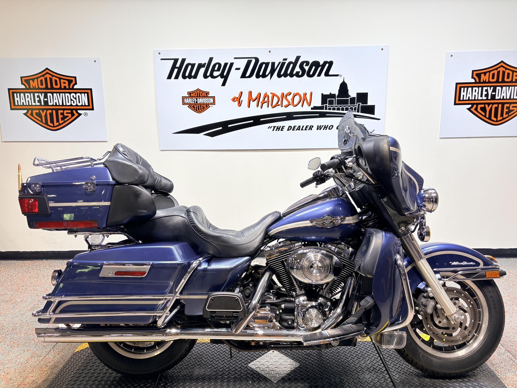 2003 Harley-Davidson Electra Glide Ultra Classic ULTRA CLASSIC FLHTCU in Madison, WI