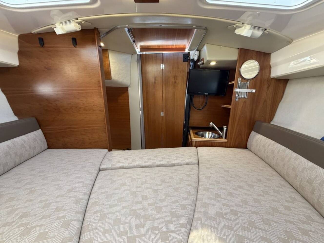 A photo of this 2024 Cutwater 248 C COUPE