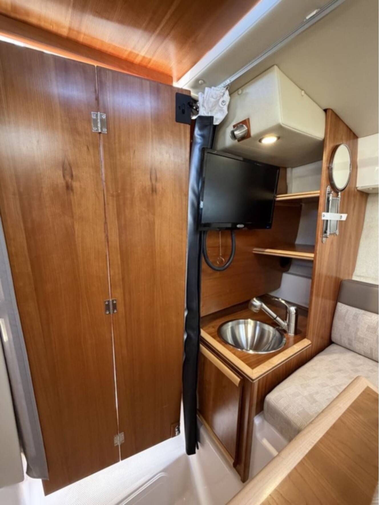 A photo of this 2024 Cutwater 248 C COUPE
