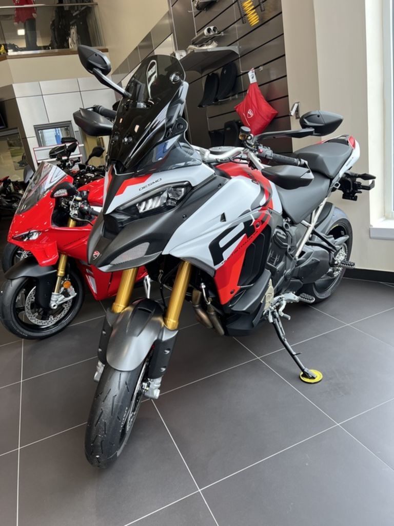 2025 Ducati Multistrada V4 RS V4 RS in Millstone, NJ