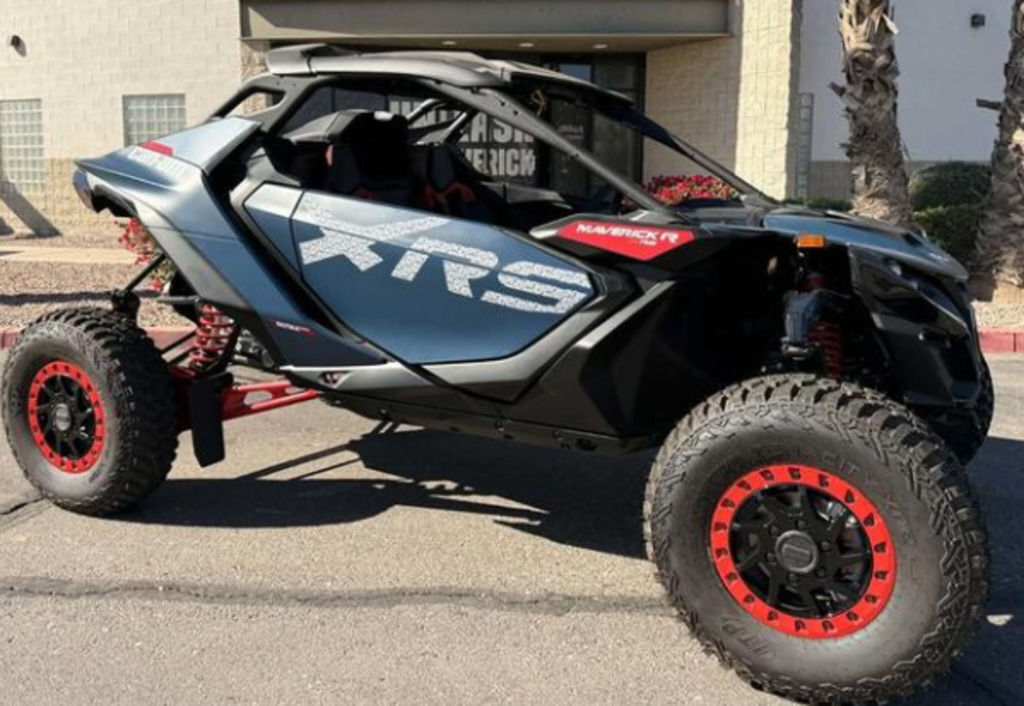2026 Can-Am Maverick R X RS Dusty Navy in la habra CA