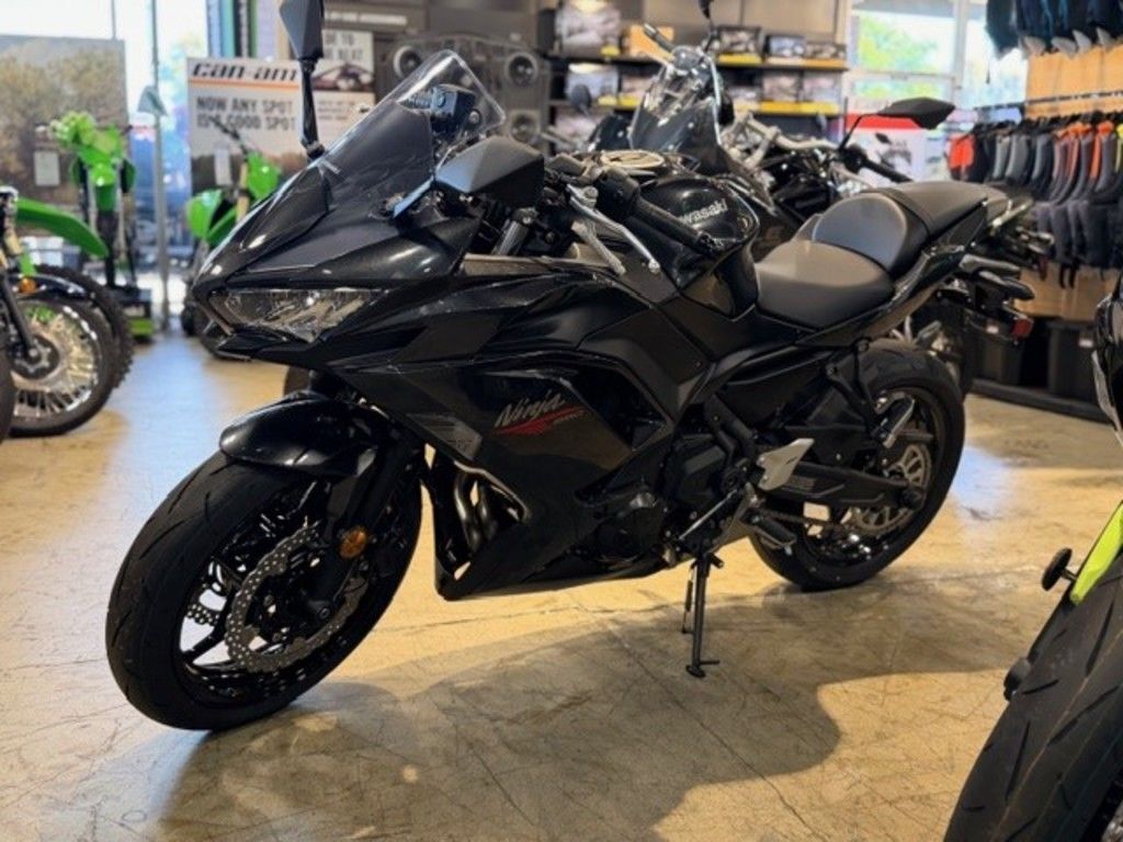 2026 Kawasaki Ninja® 650 BASE in La Habra, CA