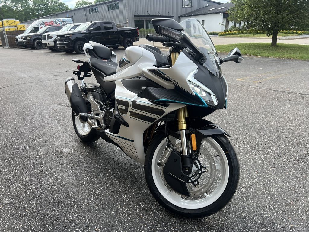 2026 CFMOTO 450SS SS in Brighton, MI
