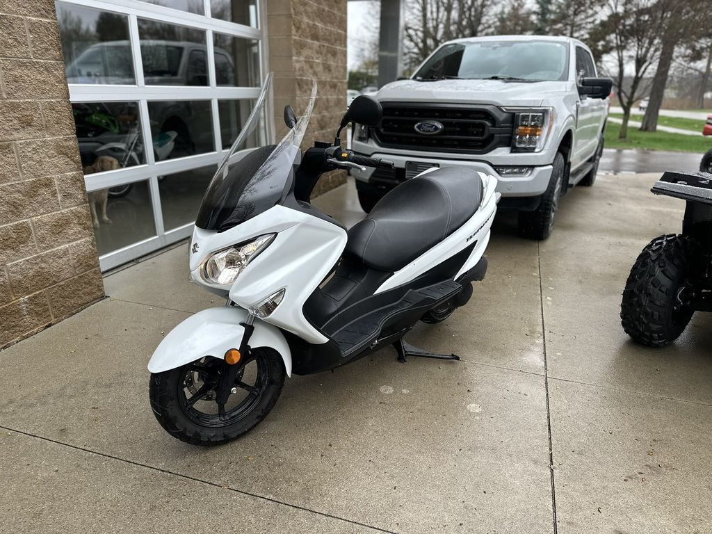 2016 Suzuki Burgman 200 ABS 200 ABS in Brighton, MI