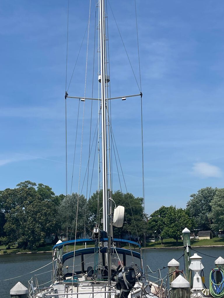 1985 Catalina Morgan 43 in baltimore county MD