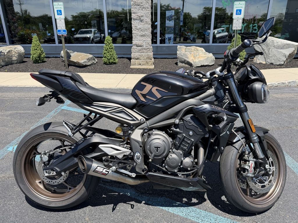 2023 Triumph Street Triple RS Carbon Black RS in Deptford, NJ