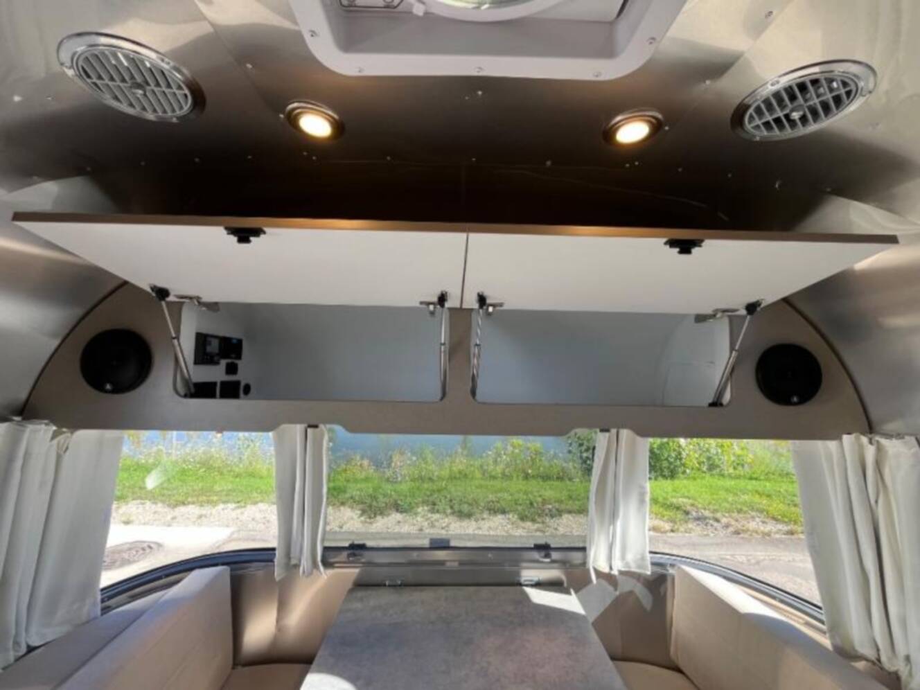 A photo of this 2027 Airstream Flying Cloud 25FB Twin