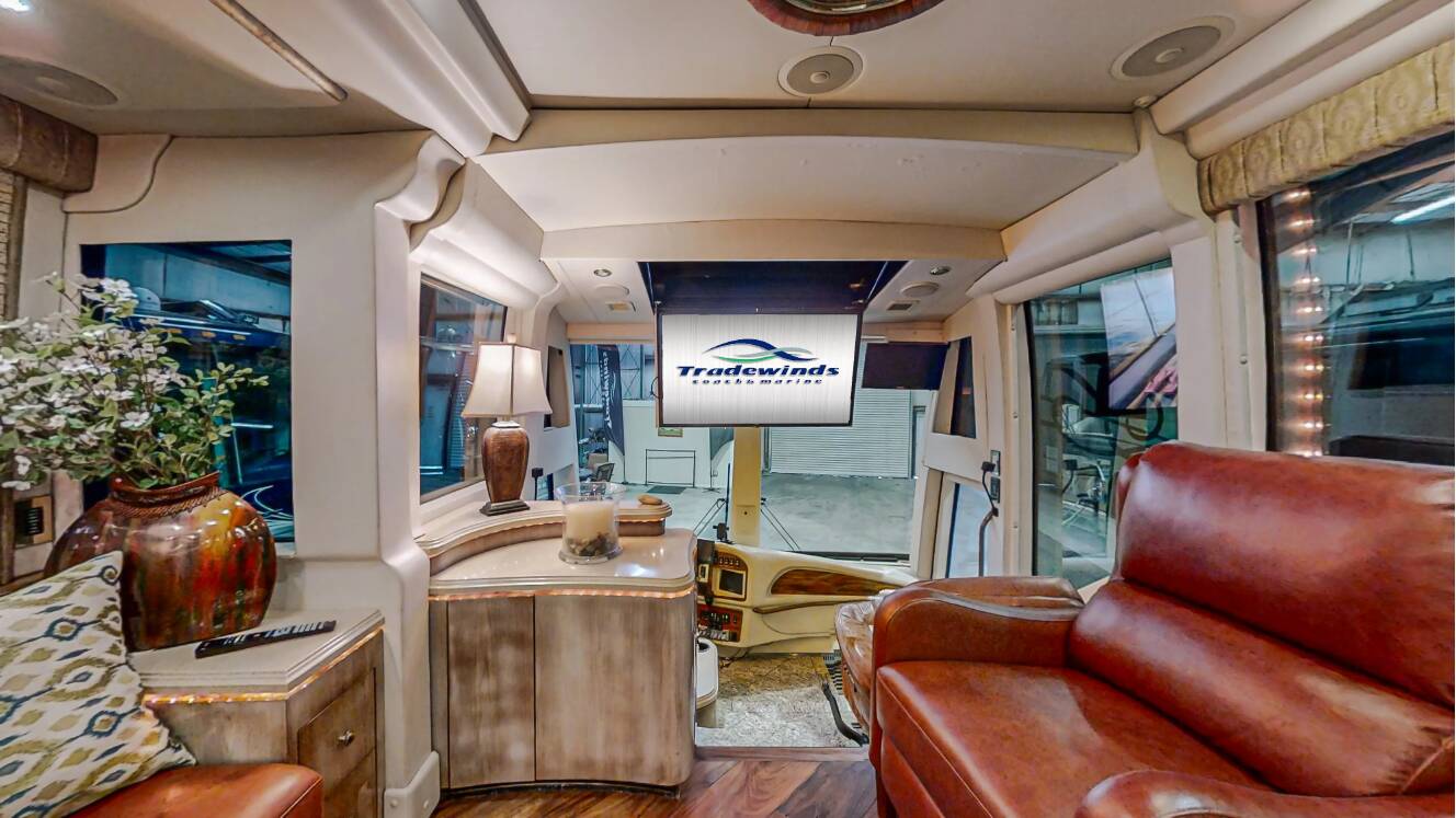 A photo of this 2005 Prevost Millennium H3-45