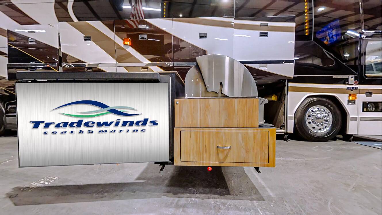 A photo of this 2005 Prevost Millennium H3-45