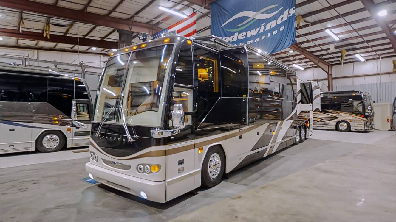 A photo of this 2005 Prevost Millennium H3-45