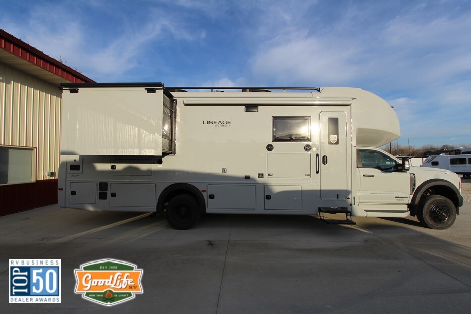 2026 Grand Design Lineage MPV Series F 31ZW in bevington IA