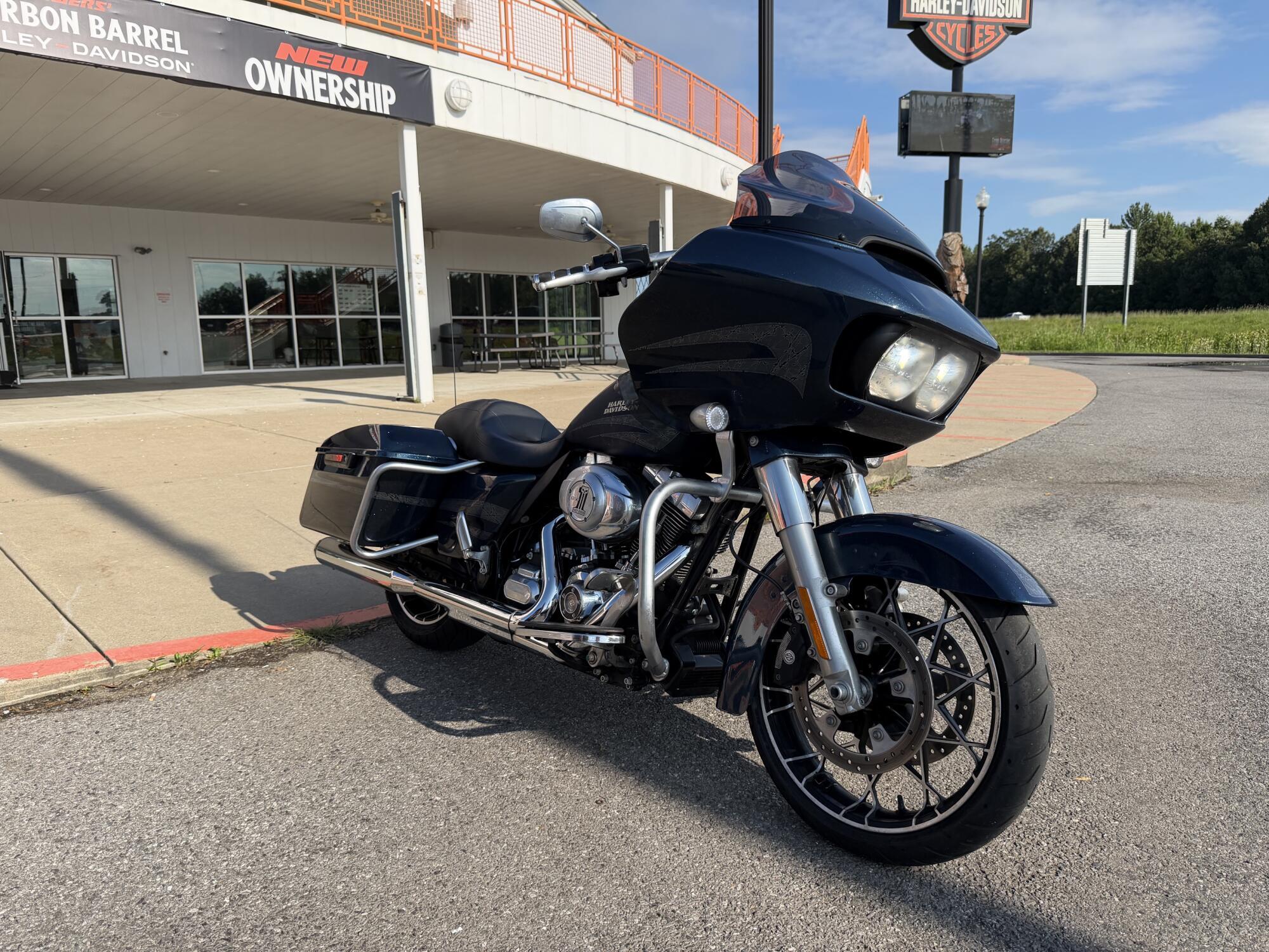 2016 Harley-Davidson Road Glide Special SPECIAL FLTRXS in Winterville, NC
