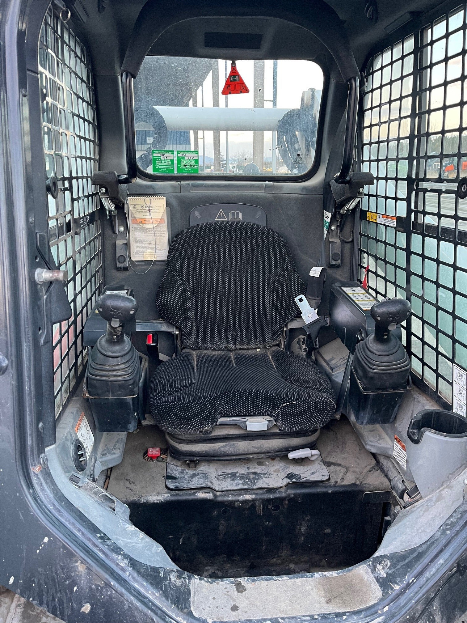 2023 BOBCAT T770 in Gansevoort, NY