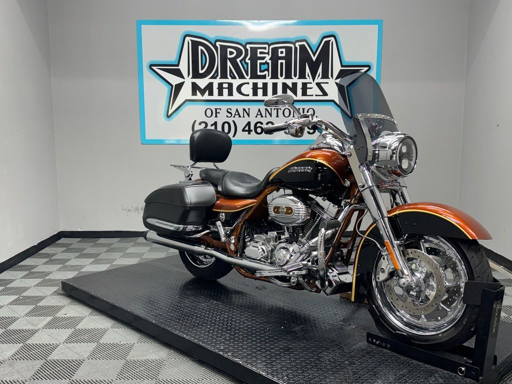 2008 Harley-Davidson® FLHRSE4 - CVO Road King® 105th Anniversary Edition CVO in San Antonio, TX