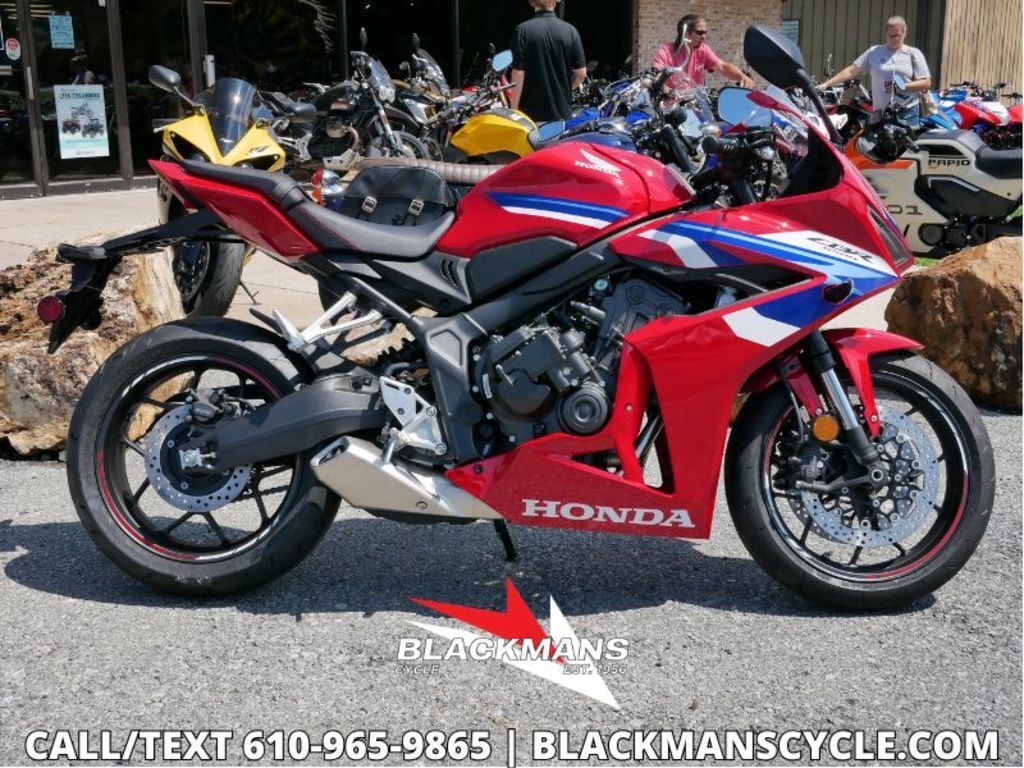 2026 Honda® CBR650R E-Clutch BASE in Emmaus, PA