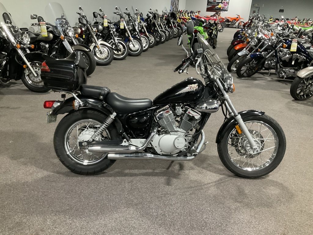 2006 Yamaha XV250V in Johnstown, PA