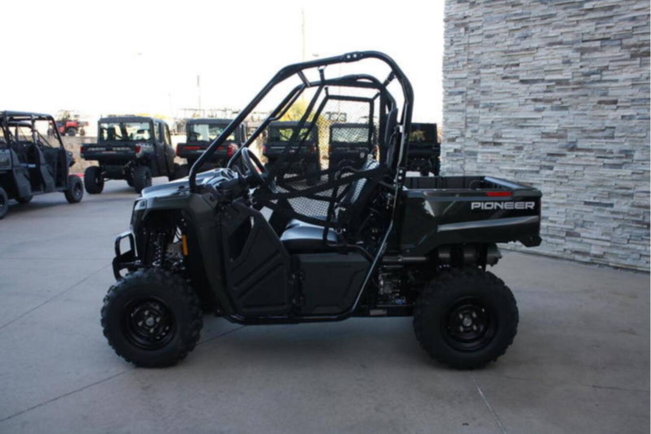 A photo of this 2026 Honda Pioneer 520