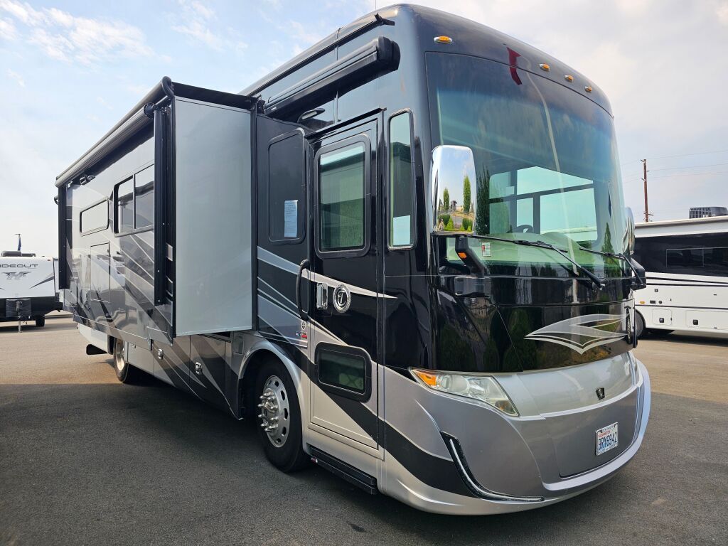 2020 Tiffin Motorhomes Allegro Red 33AA RV