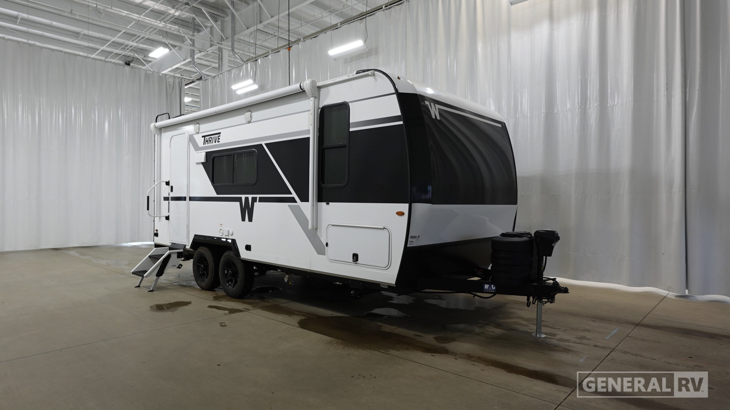 2027 Winnebago THRIVE 18FBS in ocala FL