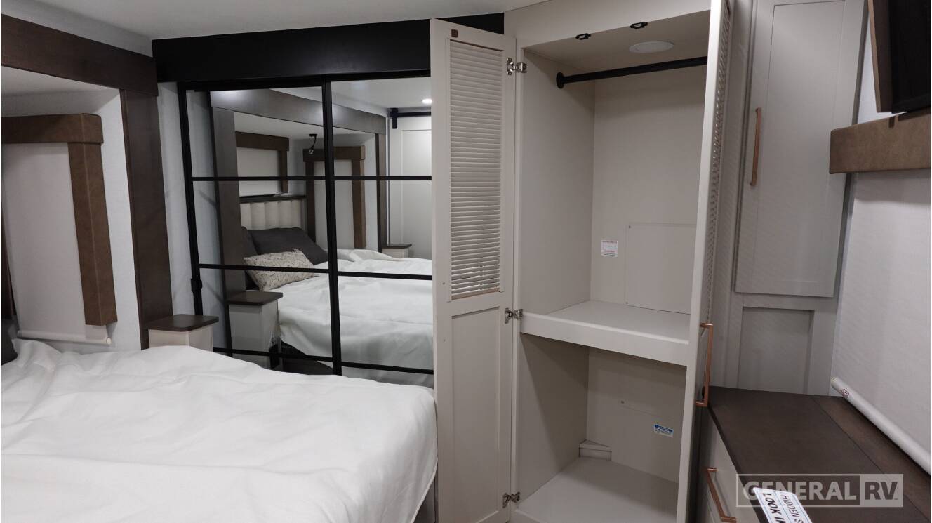 A photo of this 2027 Alliance Rv PARADIGM 395DS