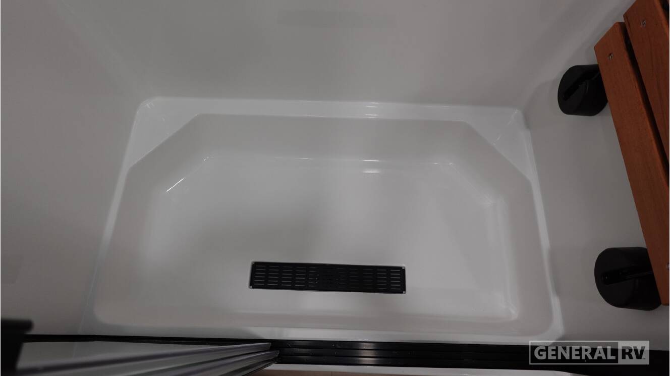 A photo of this 2027 Alliance Rv PARADIGM 395DS
