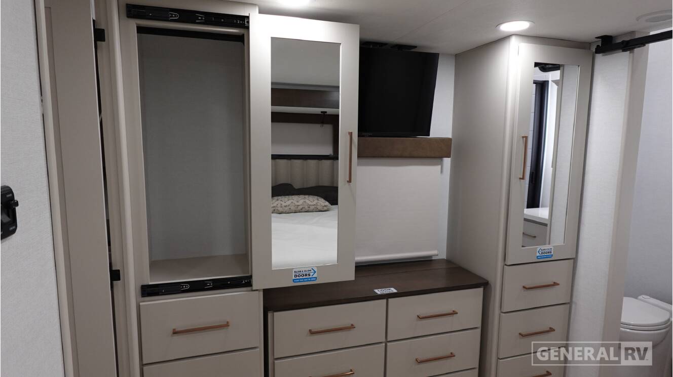 A photo of this 2027 Alliance Rv PARADIGM 395DS