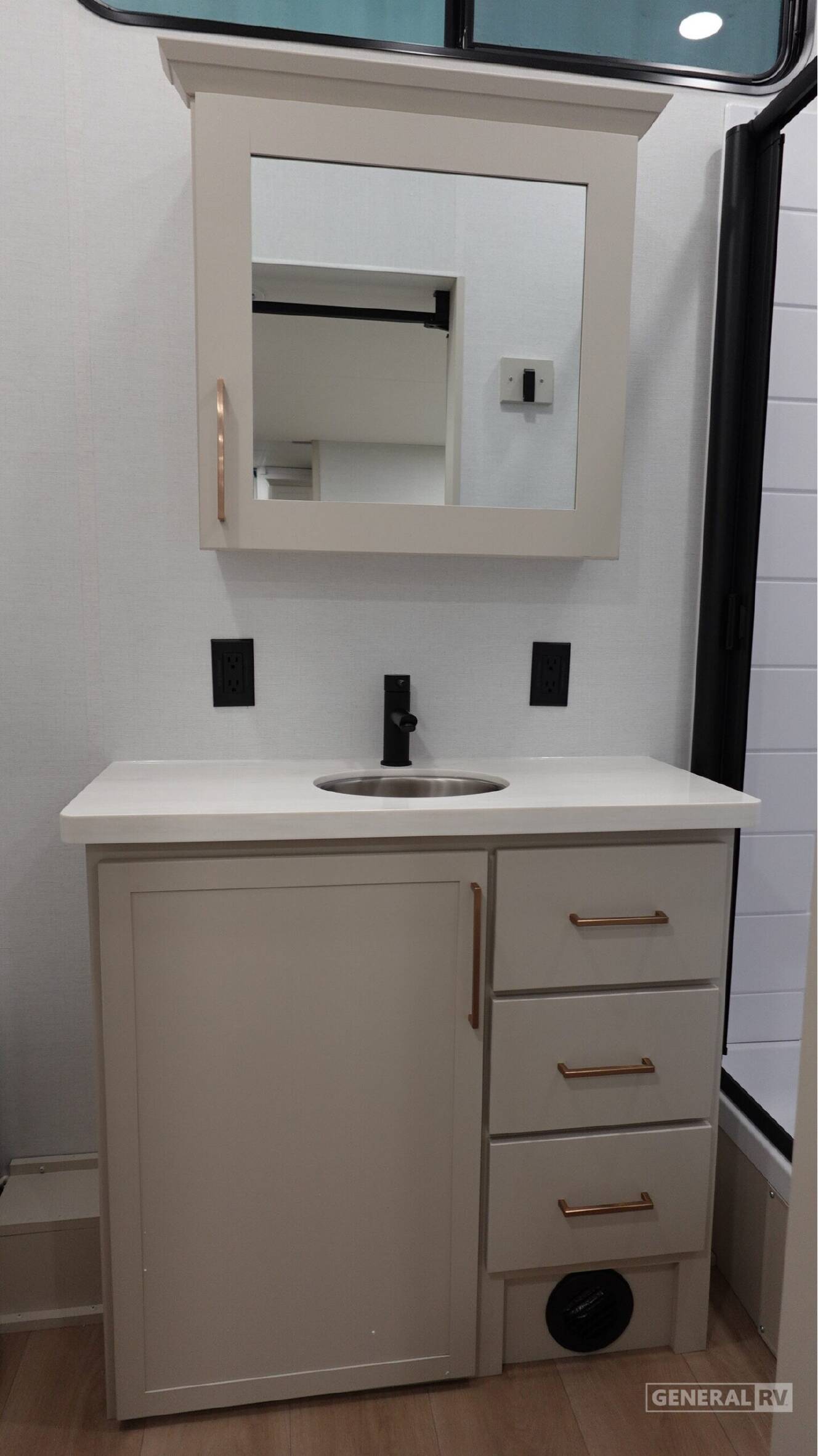 A photo of this 2027 Alliance Rv PARADIGM 395DS