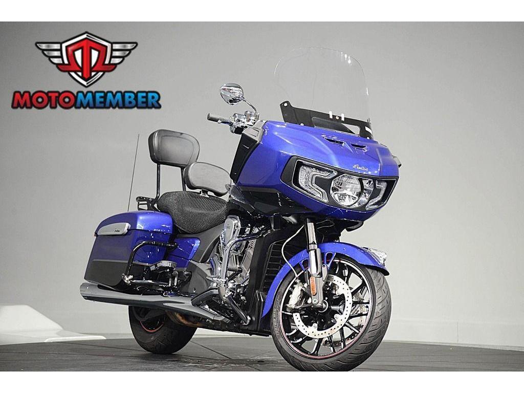 2023 Indian Motorcycle Challenger® Limited Spirit Blue Metallic / Black Metal LIMITED in Purcellville, VA