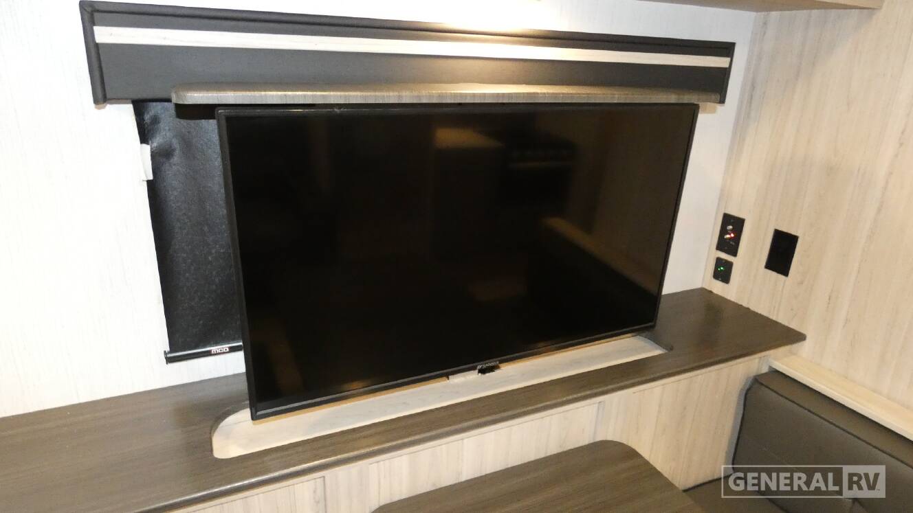 A photo of this 2022 Heartland SUNDANCE Ultra Lite 231ML