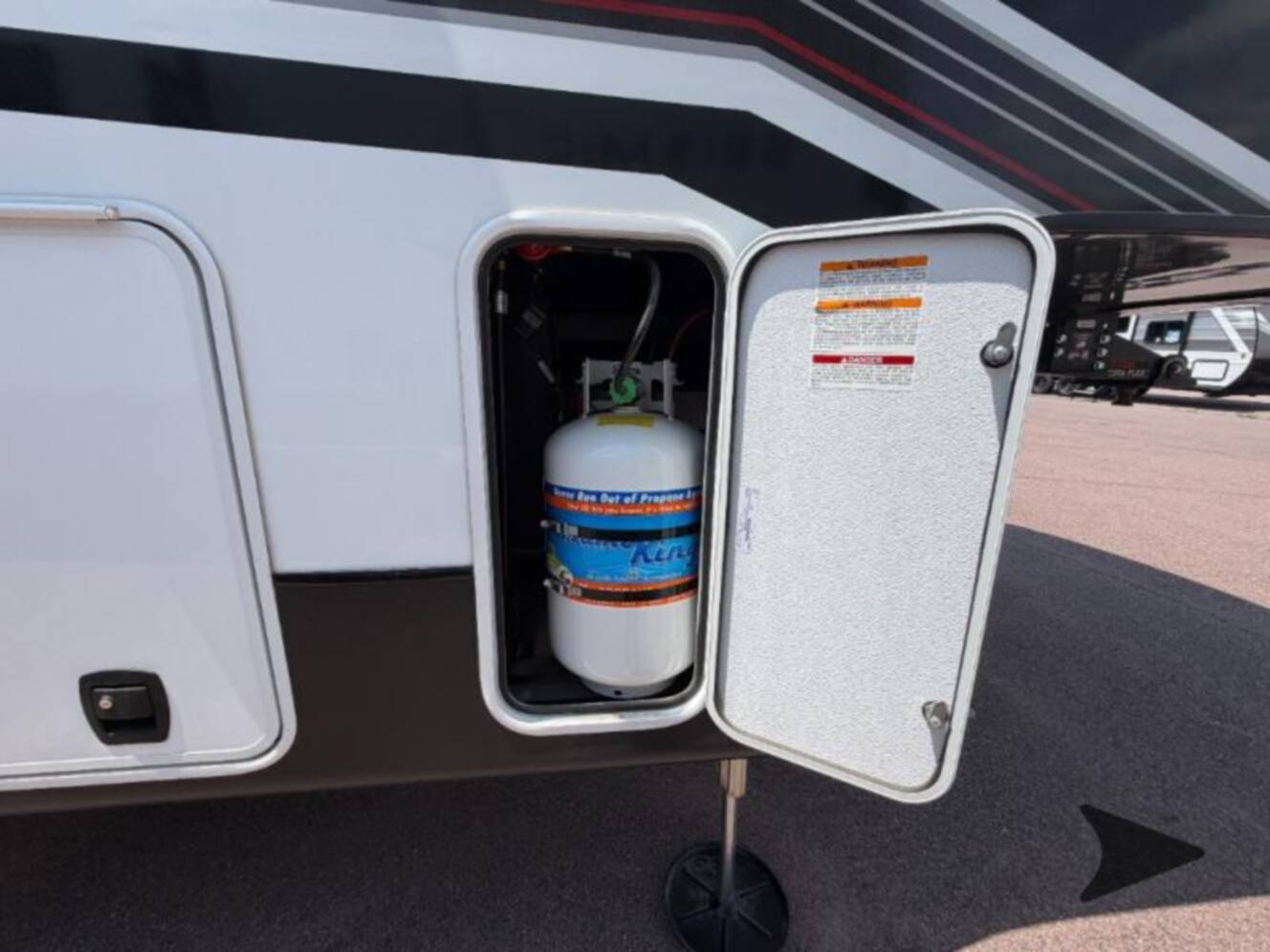 A photo of this 2027 Jayco Seismic 395