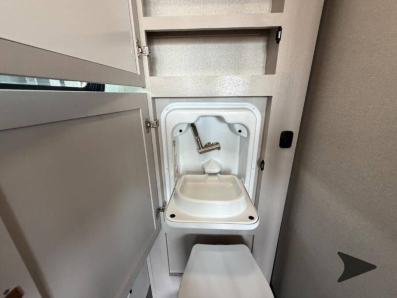 A photo of this 2027 Jayco Seismic 395