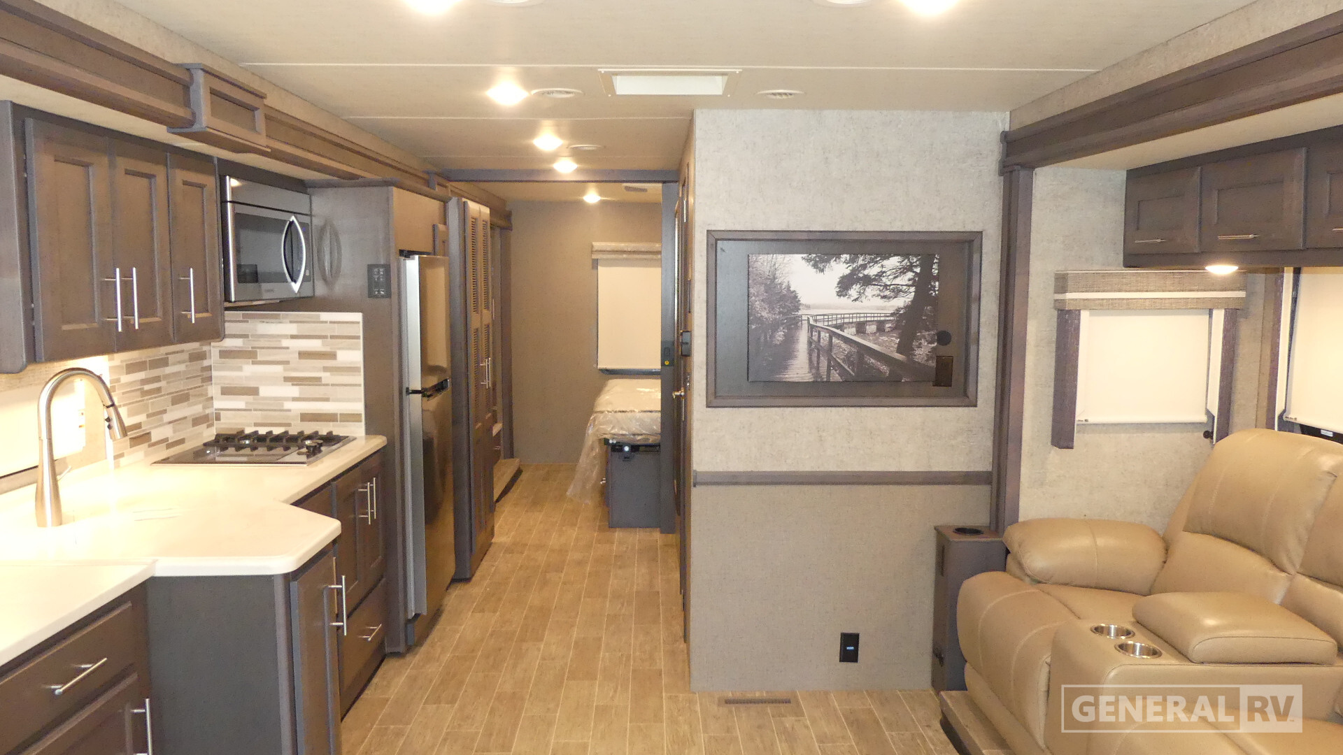 2022 Thor Motor Coach MIRAMAR 35.2 in ashland VA