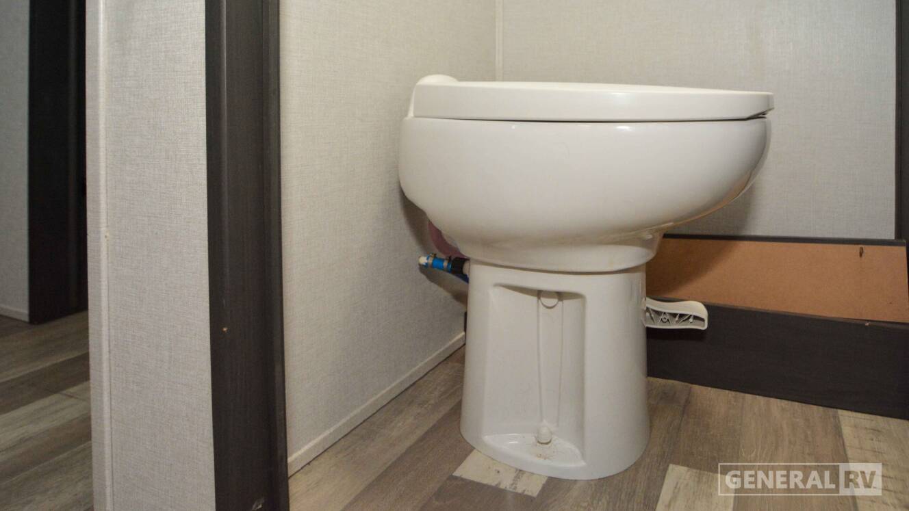 A photo of this 2024 Coachmen Brookstone 344FL