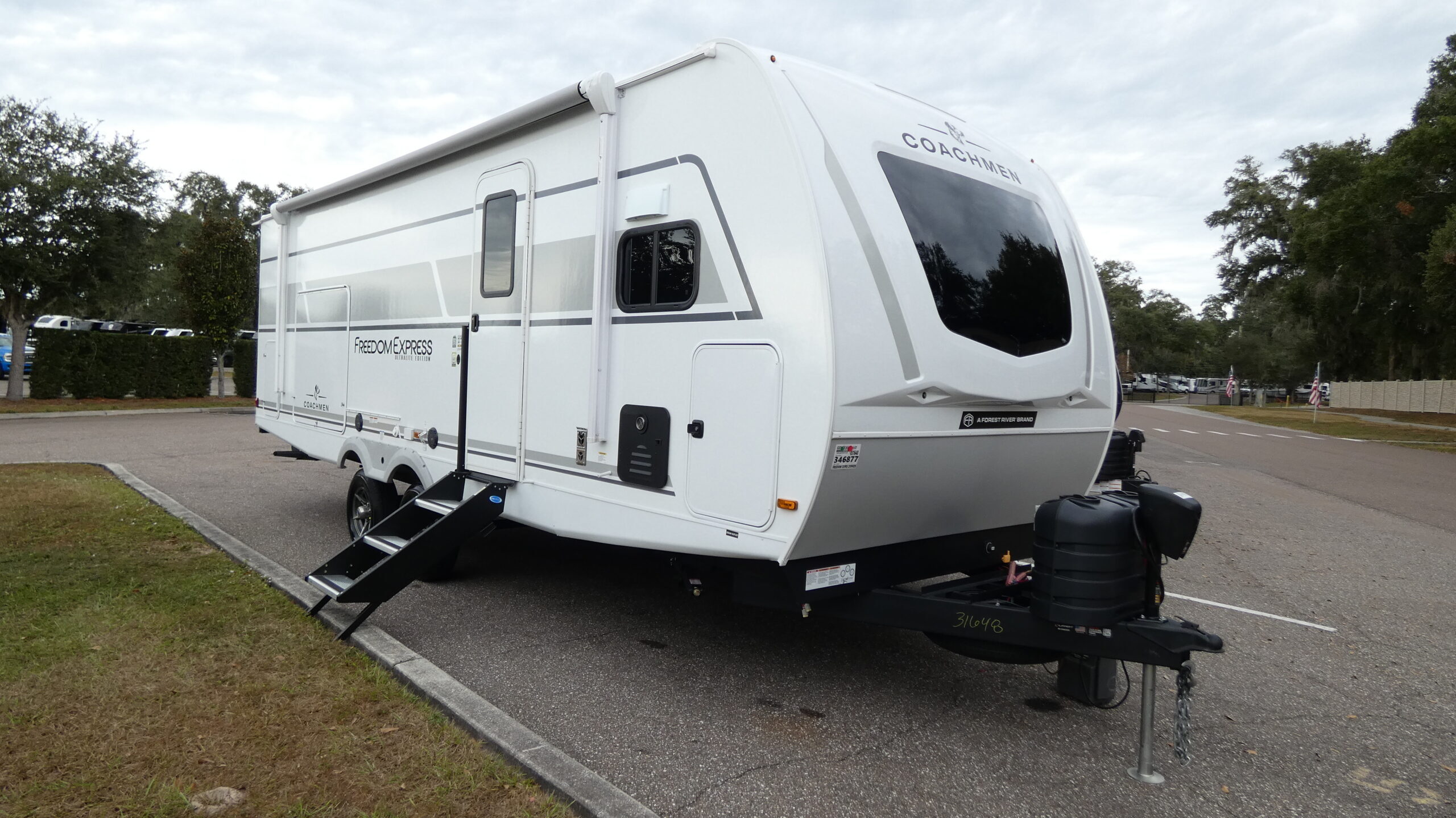 2026 Coachmen FREEDOM EXPRESS ULTRA LITE 259FKDS RV