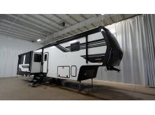 2026 Grand Design RV Reflection 337RLS Review image