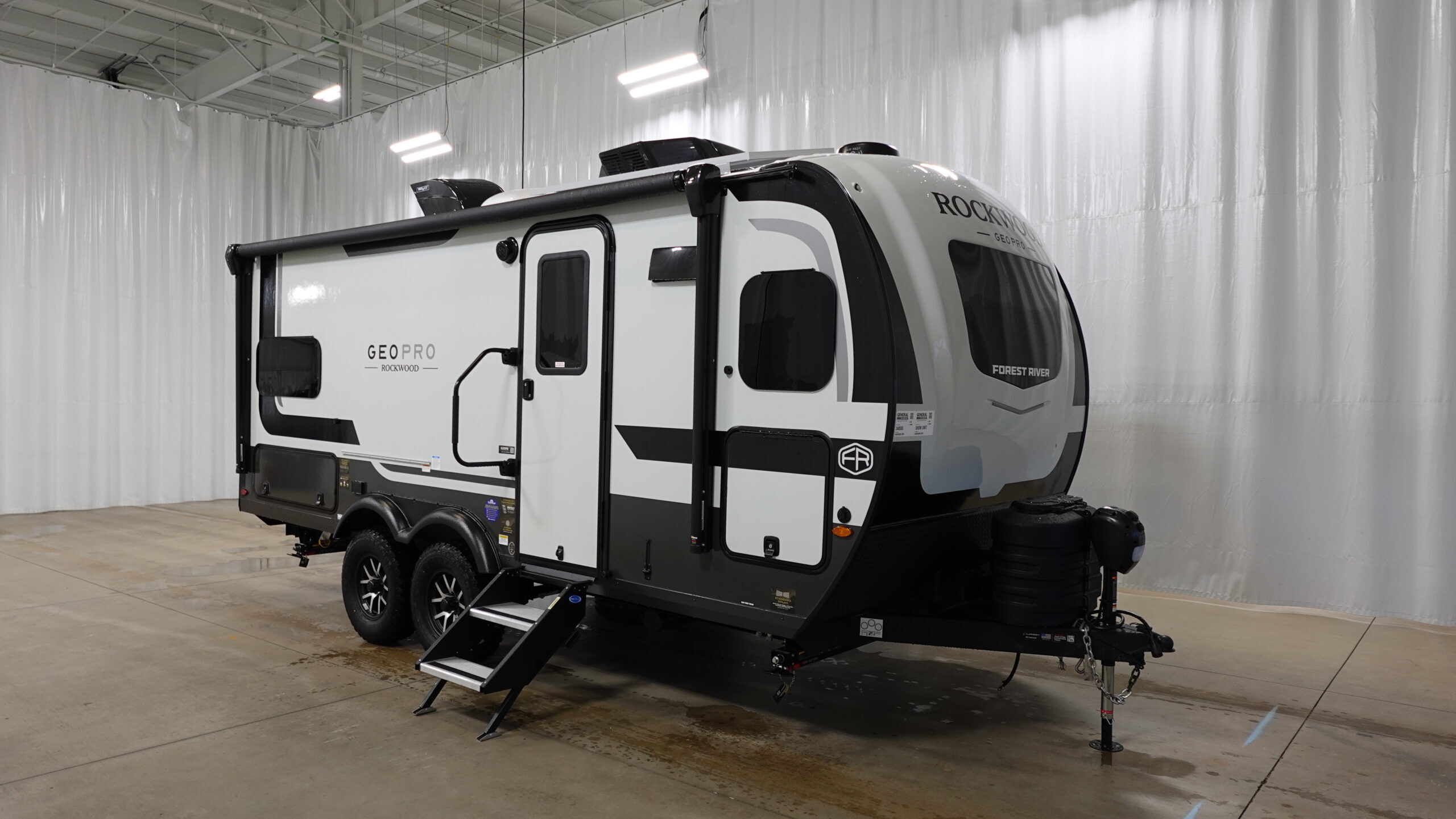 2026 Forest River Rockwood Geo Pro 20FK RV