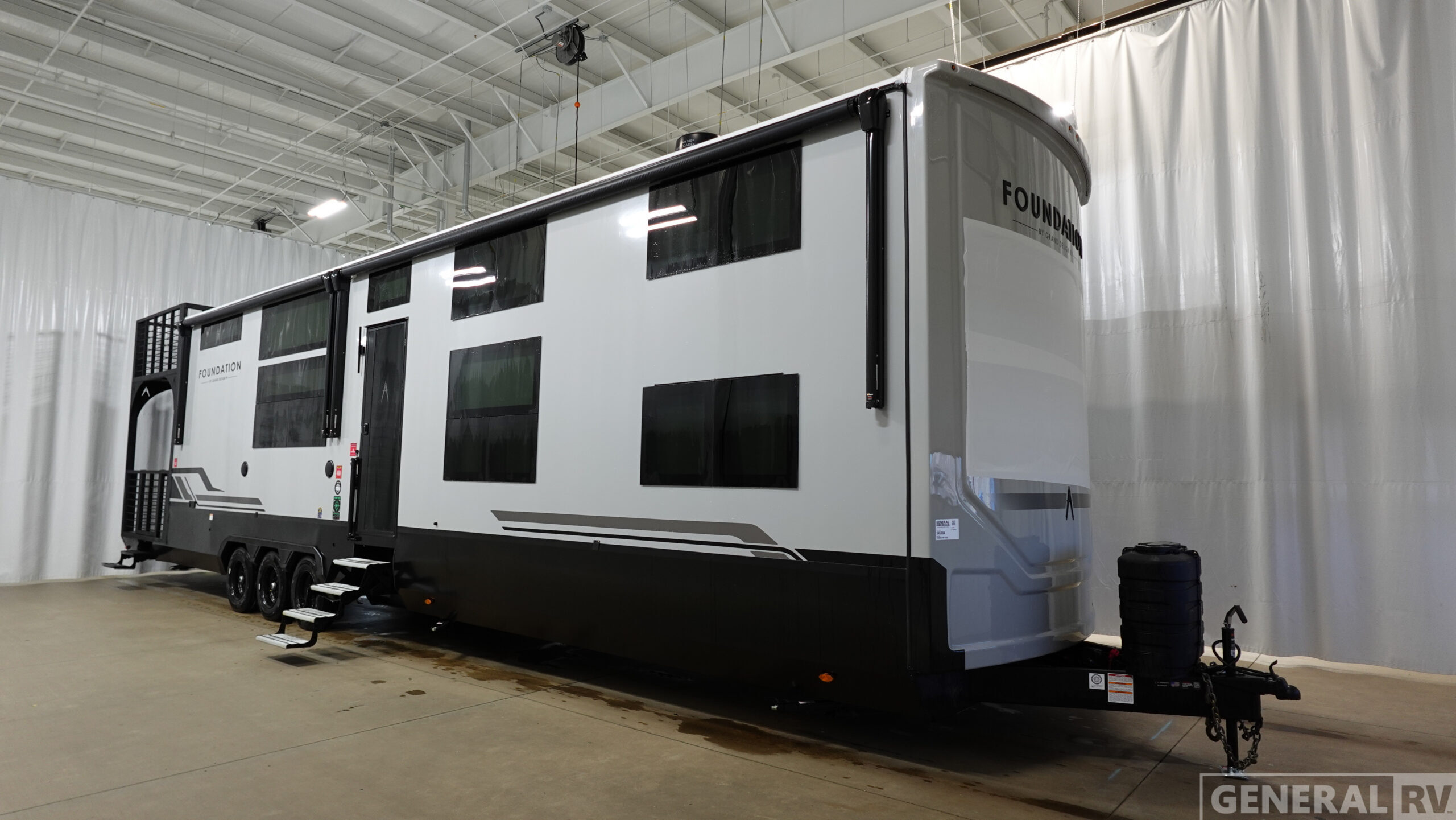 2026 Grand Design FOUNDATION 42GD RV