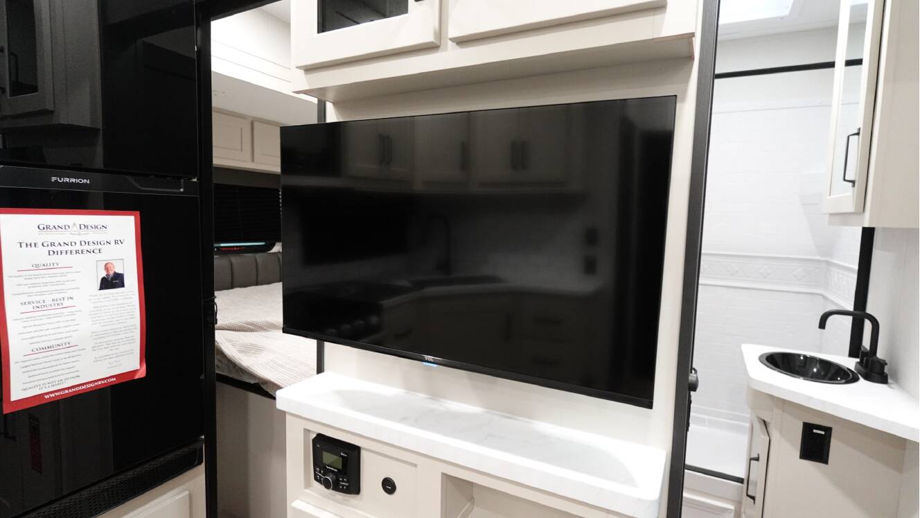 A photo of this 2026 Grand Design MOMENTUM 31G