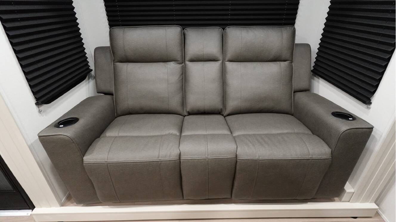 A photo of this 2026 Grand Design MOMENTUM 31G