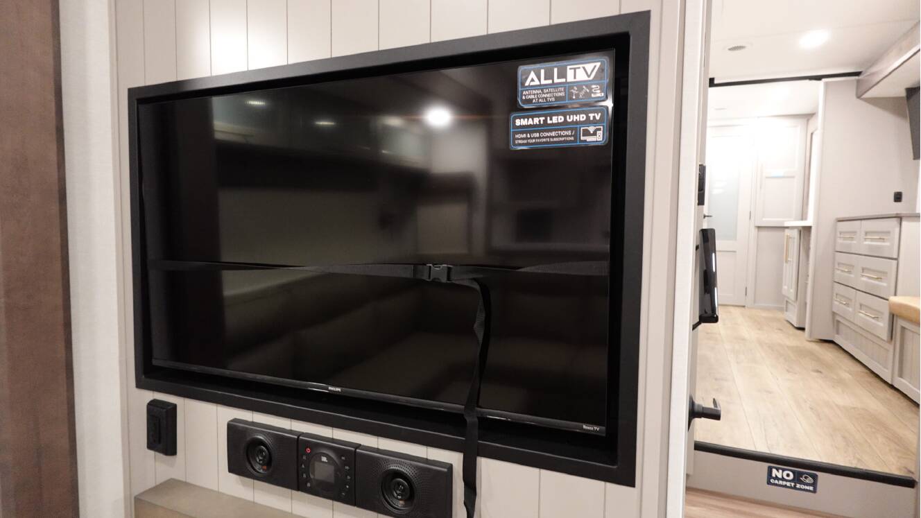 A photo of this 2026 Alliance Rv PARADIGM 382RK