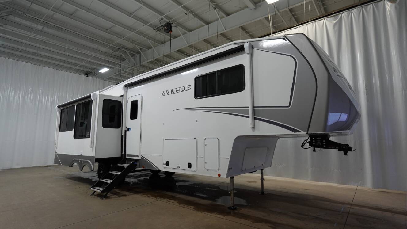 A photo of this 2026 Alliance Rv AVENUE 32RLS