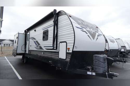 2022 Forest River PUMA 32BHFS in south weber UT