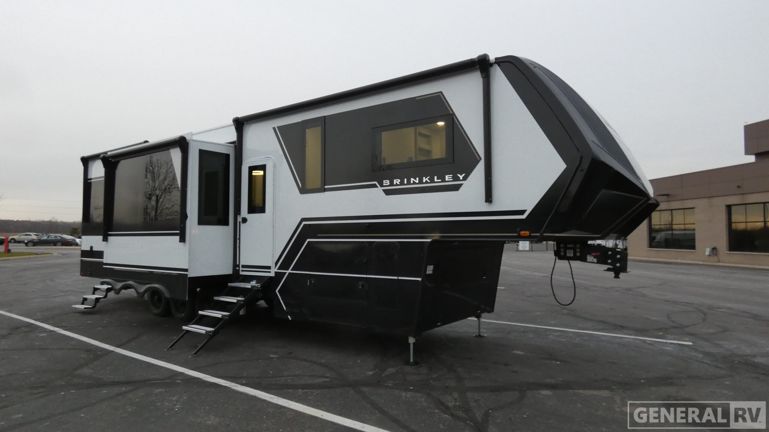 2026 Brinkley MODEL G 3520 Fifth Wheel Toy Hauler RV