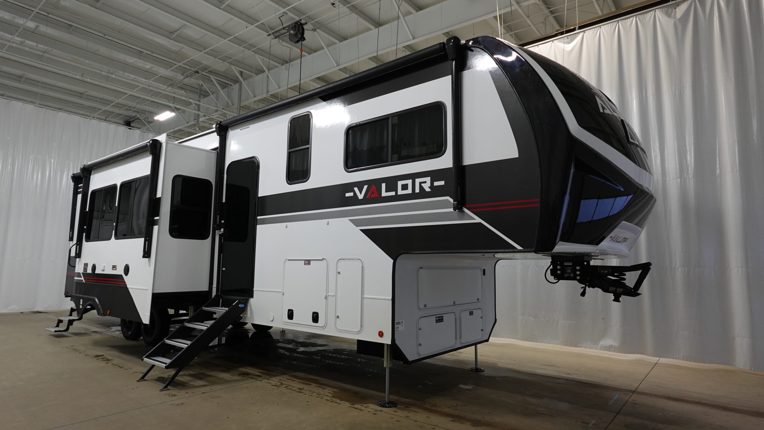 2026 Alliance Rv VALOR 36V11 in huntley IL