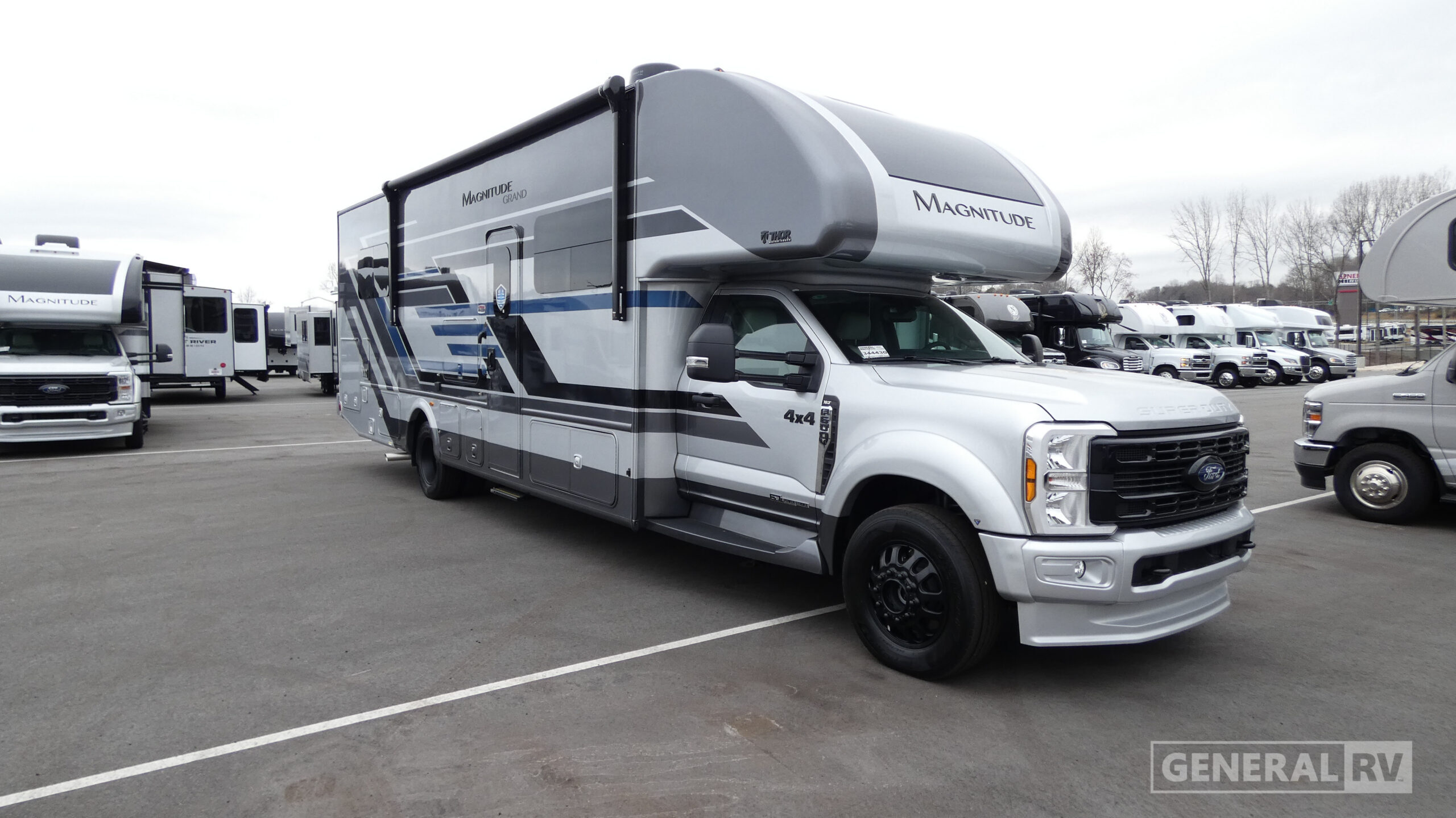 2026 Thor Motor Coach Magnitude Grand L35 in salisbury NC