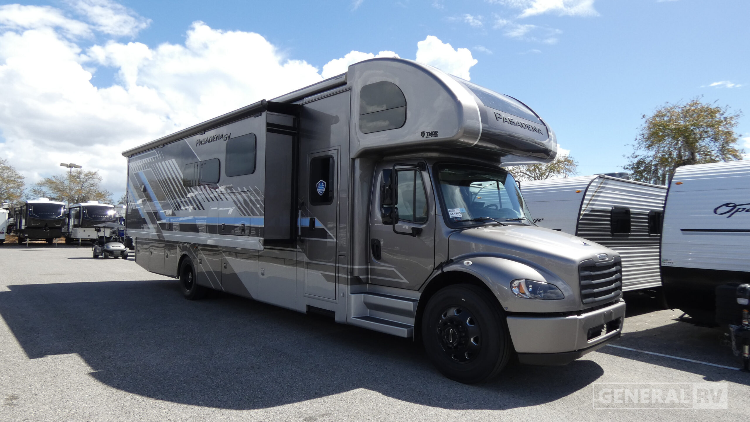 2026 Thor Motor Coach PASADENA SV 38DX in orange park FL