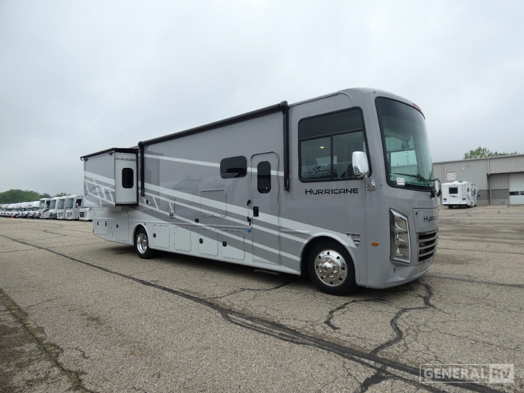 2026 Thor Motor Coach HURRICANE 35G in huntley IL